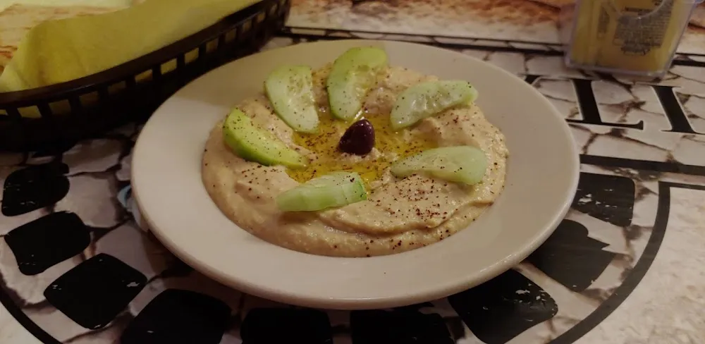 Hummus Plate